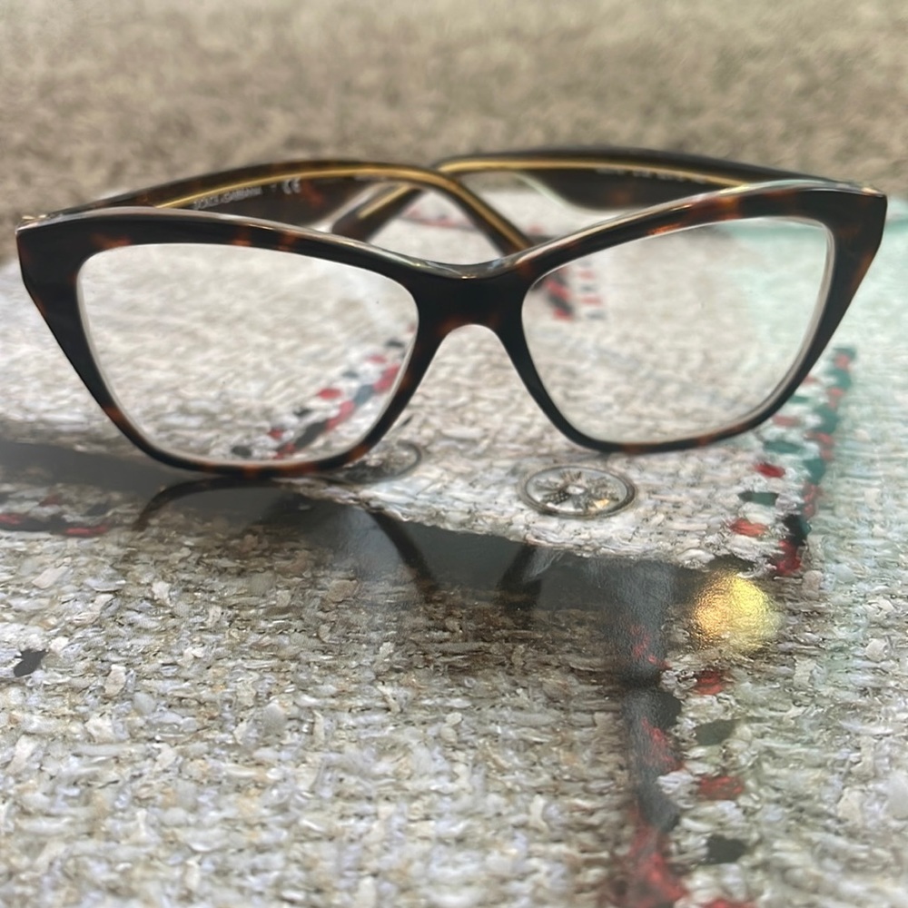 Dolce & Gabbana frames